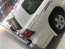 تۆیۆتا لاند کروزەر